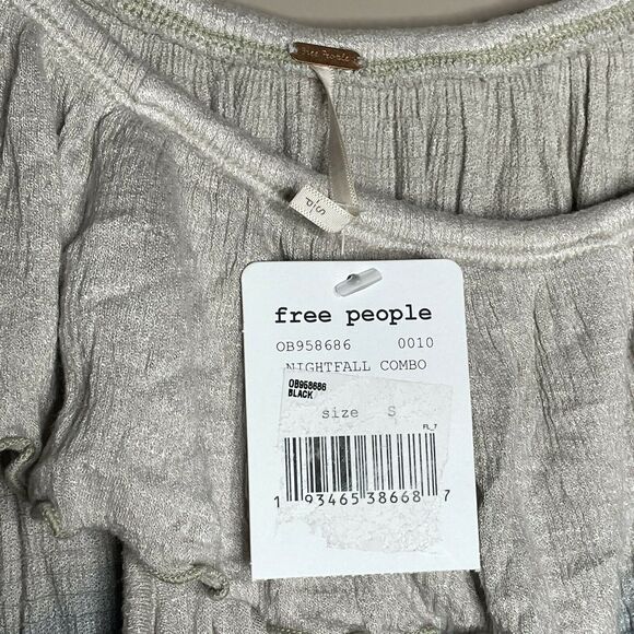 Free People Cora Lee Ombre Nightfall Combo Off The Shoulder Blouse NWT Size S - Picture 8 of 9